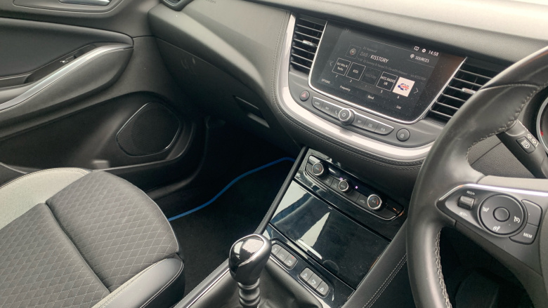 Vauxhall Grandland X 1.2 Turbo Sport Nav 5dr Petrol Hatchback